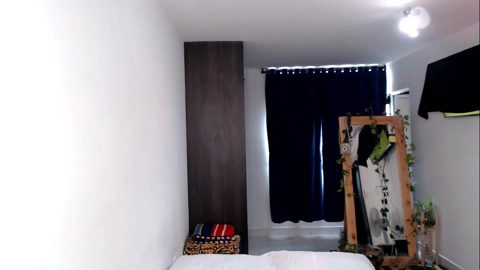 travis_bakerr  21-04-2023